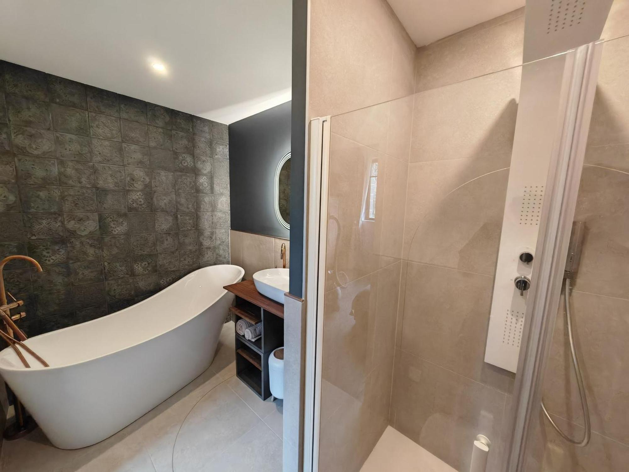 Ferienwohnung Domaine De L'Isle Maniere Saint-Quentin-sur-le-Homme Exterior foto